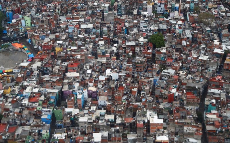 El Observatorio Social de la Universidad Católica Argentina (UCA) estimó que la pobreza en la Argentina habría llegado en enero al 57,4% de la población argentina