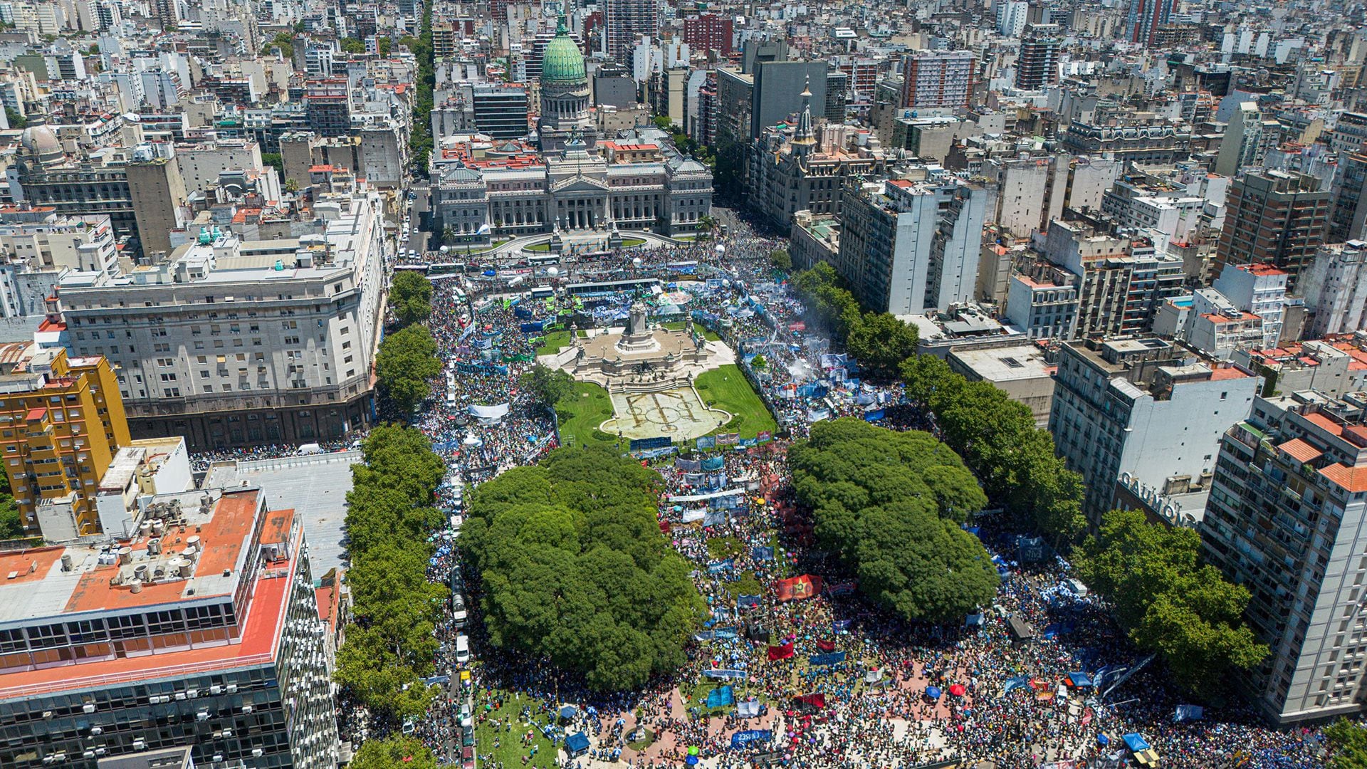 Paro general 24E aereas drone congreso