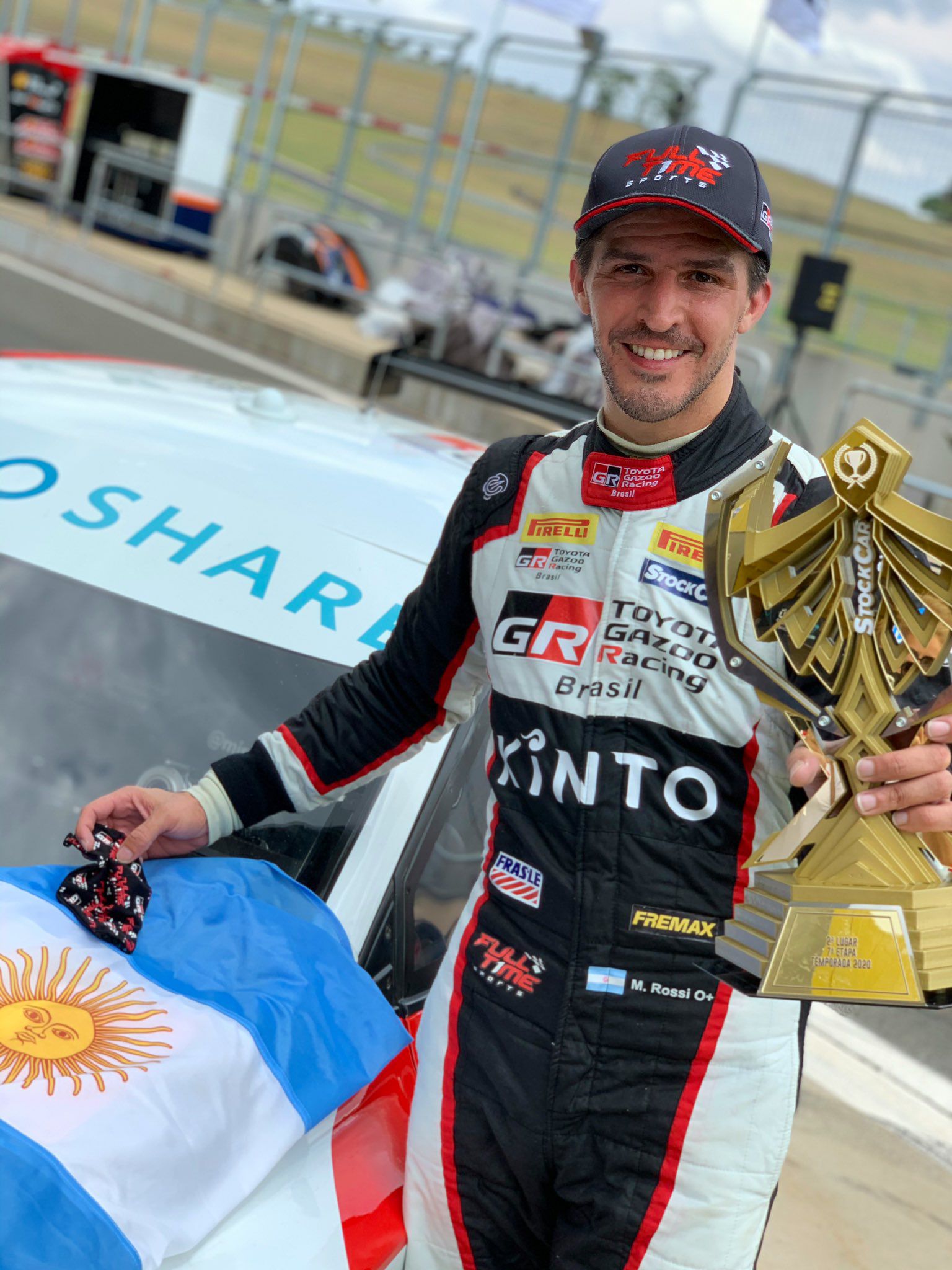 El año pasado también ganó carreras en el Stock Car de Brasil, la categoría más importante del vecino país (Prensa Toyota Gazoo Racing Brasil)