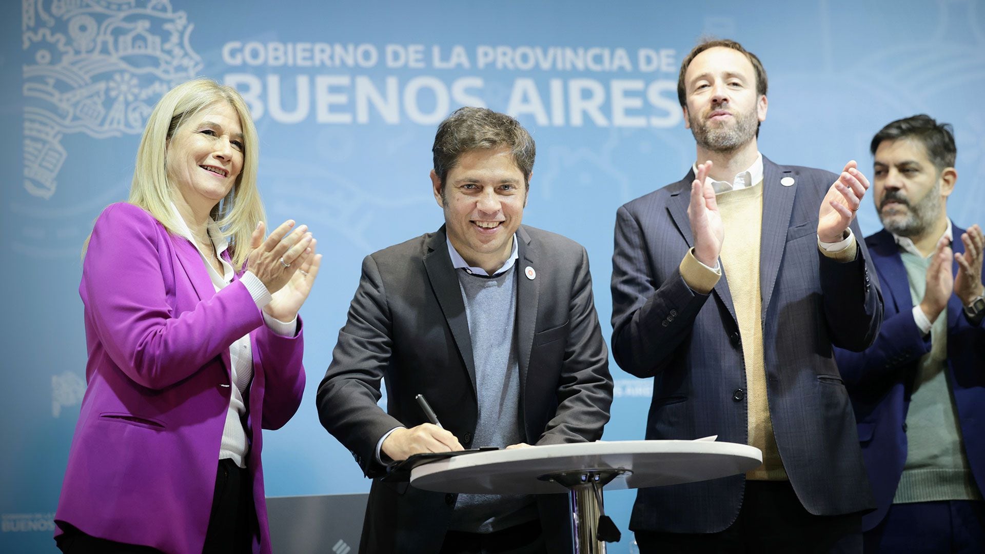 Firma del Fondo de Fortalecimiento Municipal