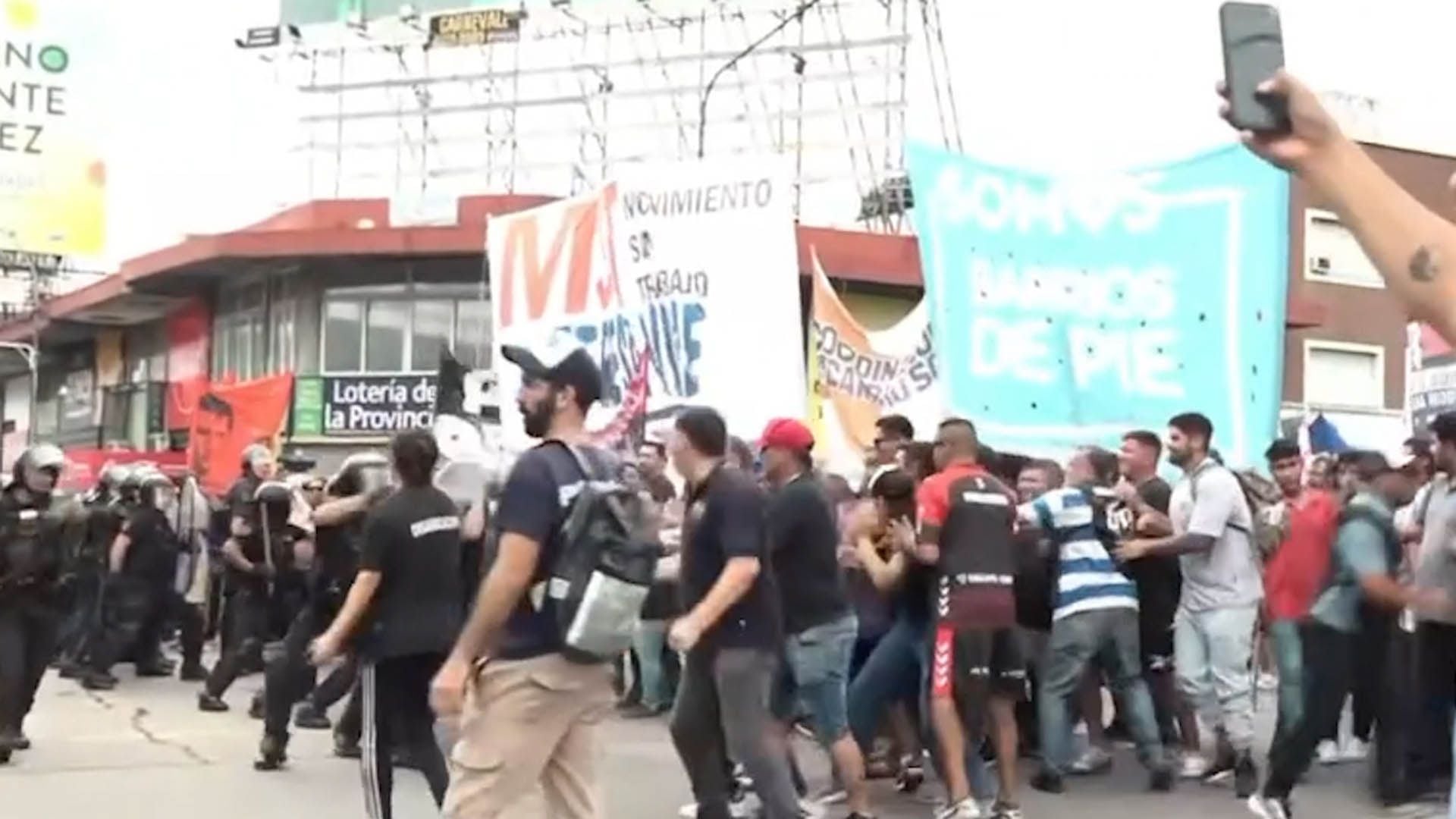 incidentes en Puente Saavedra