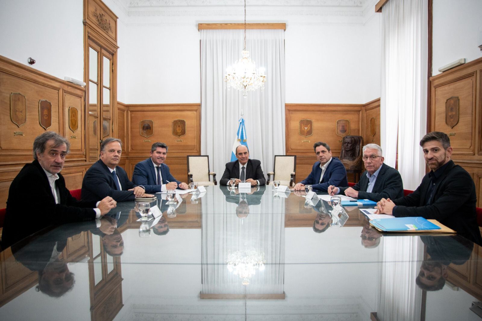 Francos obras públicas gobernadores