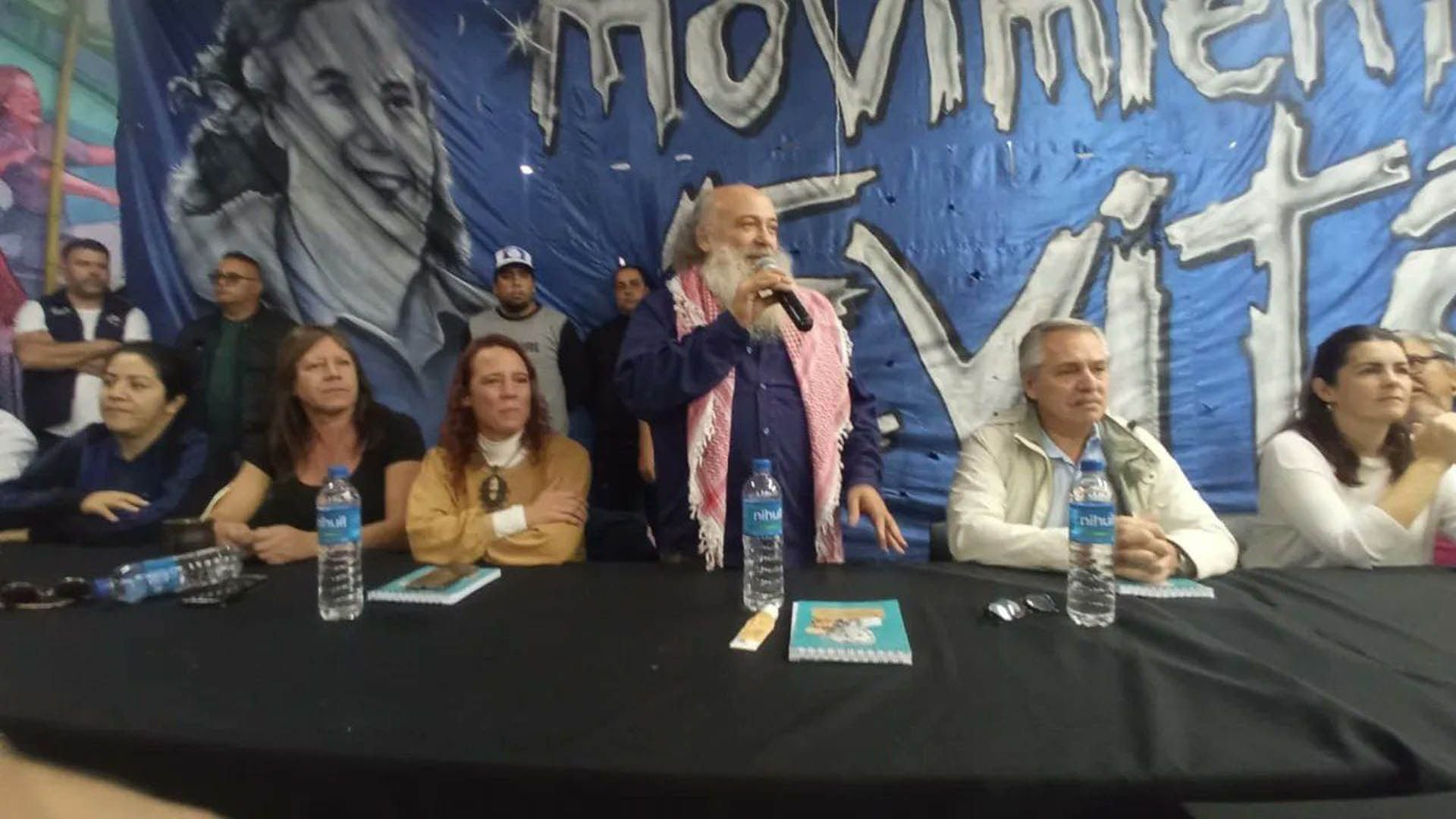 El presidente Alberto Fernández participó de una reunión de la Mesa Nacional del Movimiento Evita