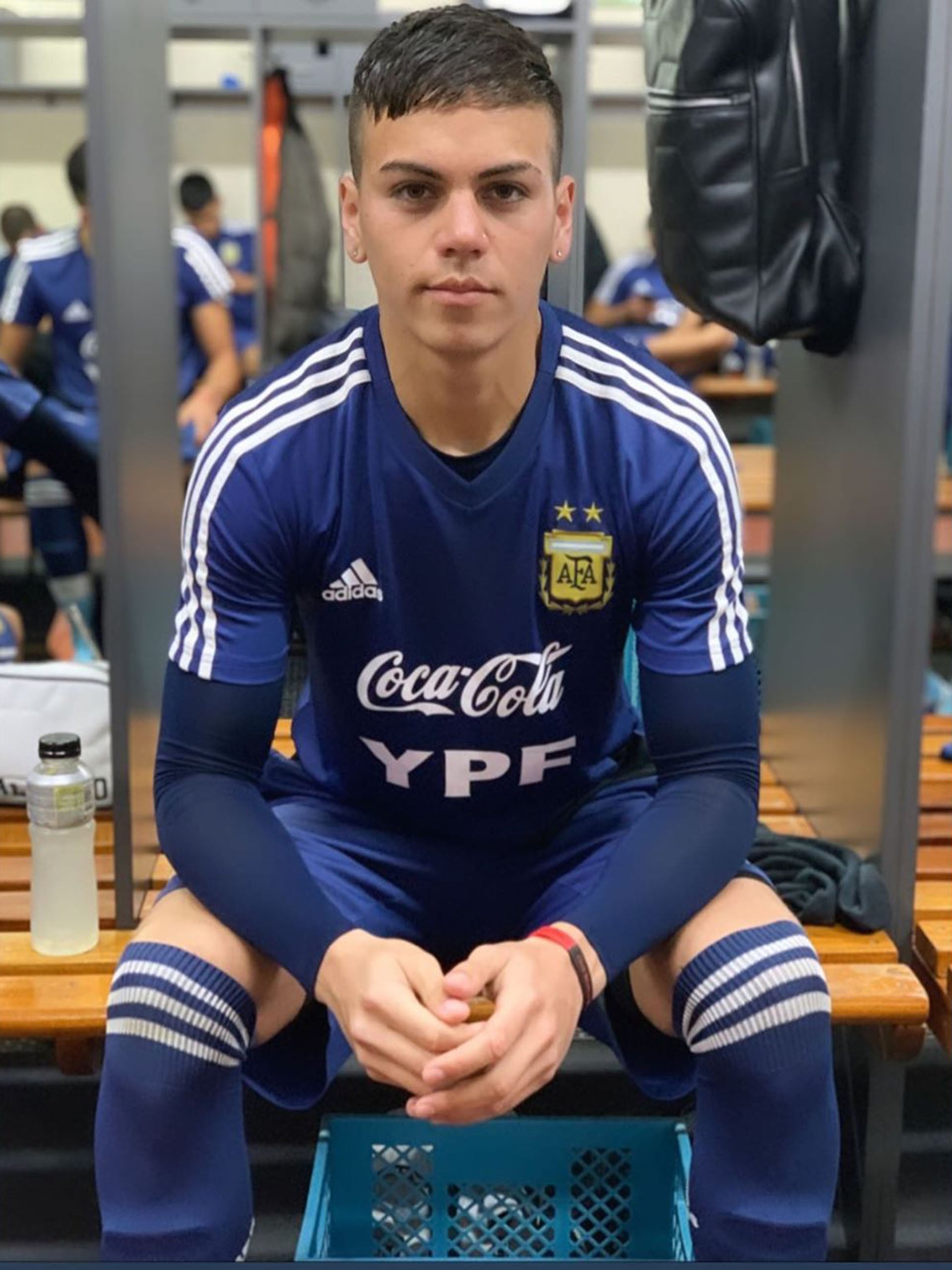 El joven en su etapa de juvenil integrando la selección argentina