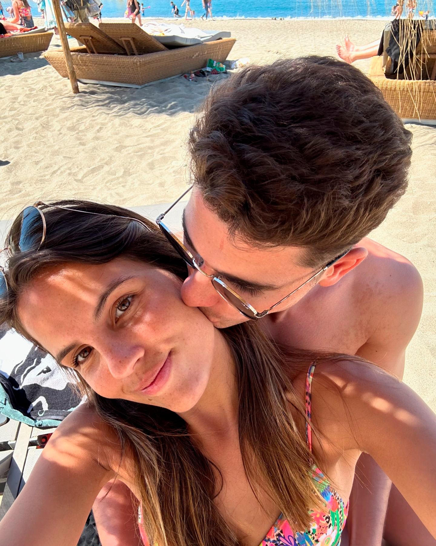 Julián Álvares saludó a su novia por el cumpleaños