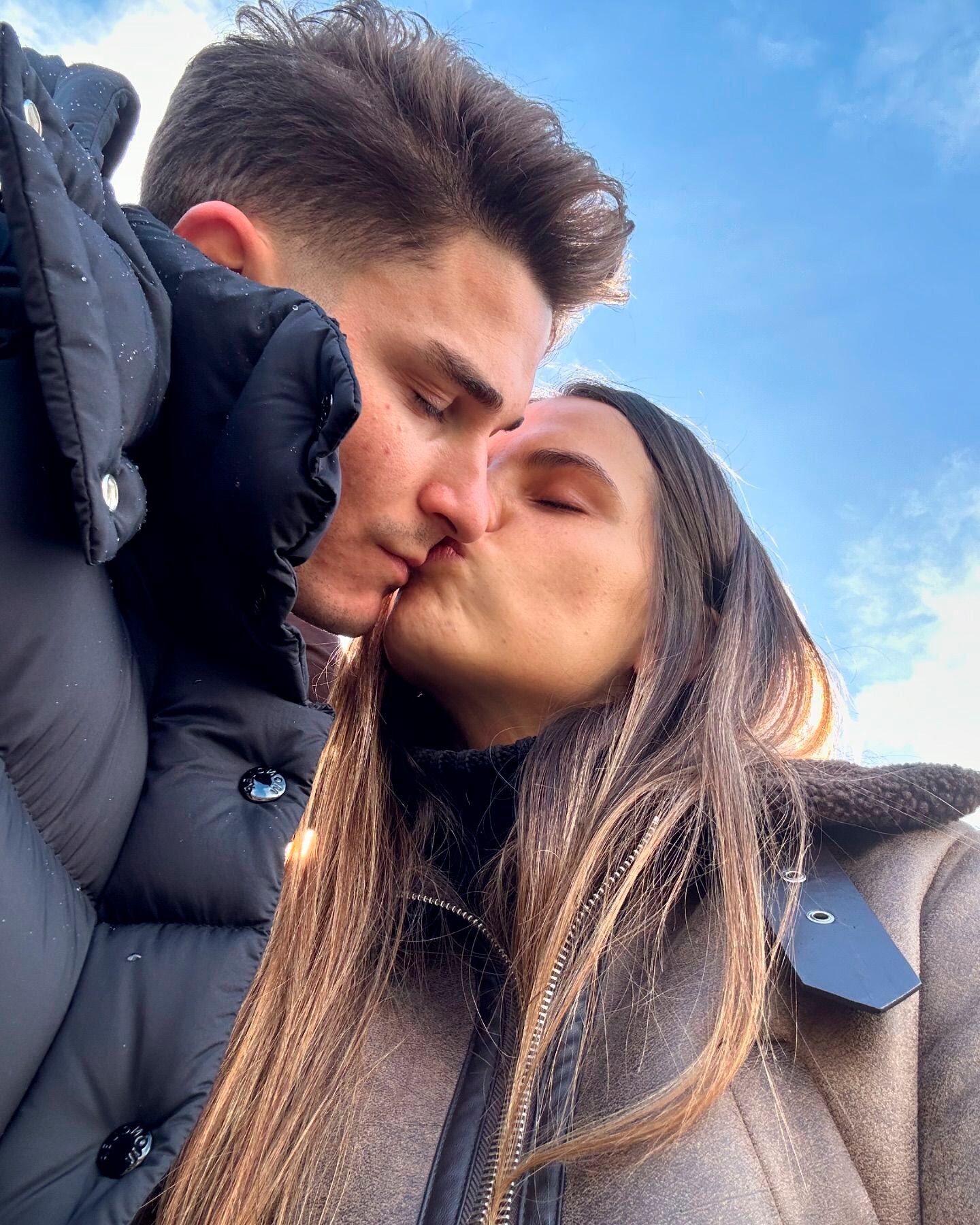 Julián Álvares saludó a su novia por el cumpleaños