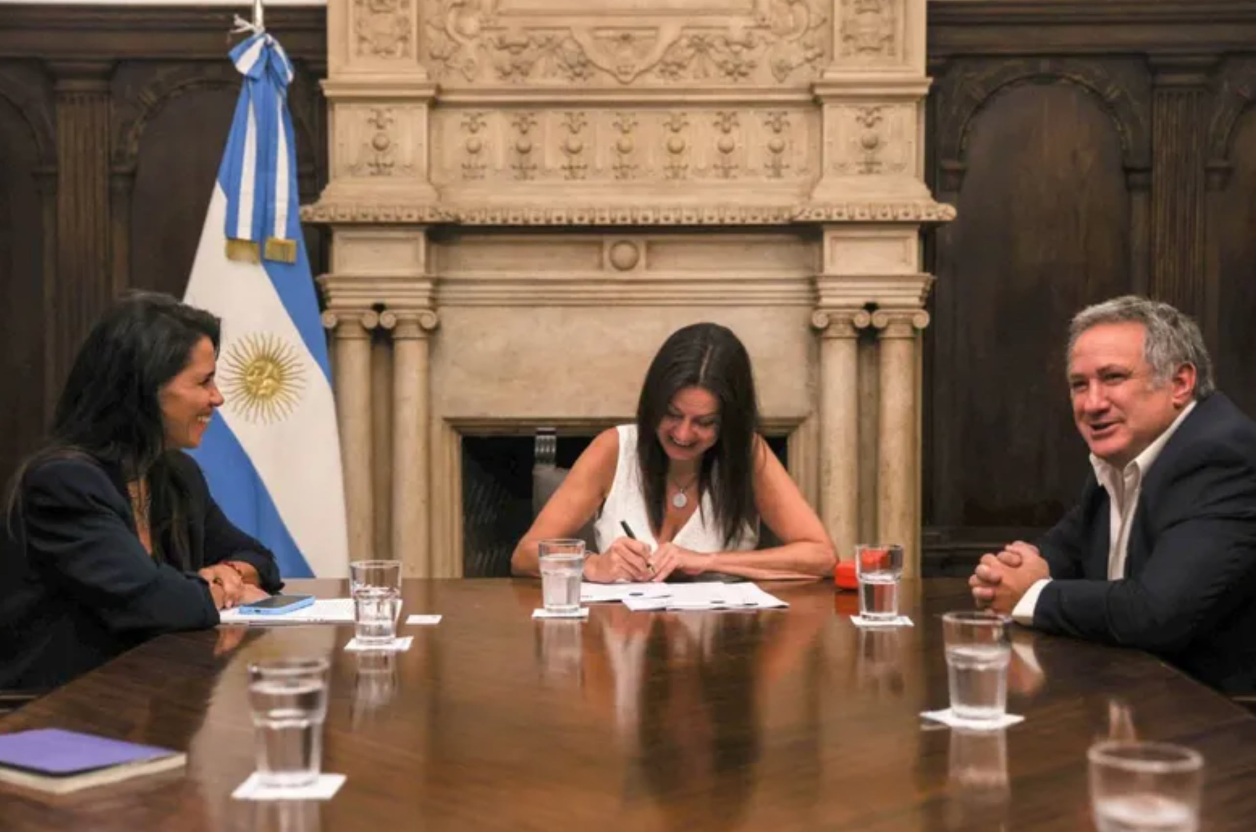 Sandra Pettovello y Pablo de la Torre