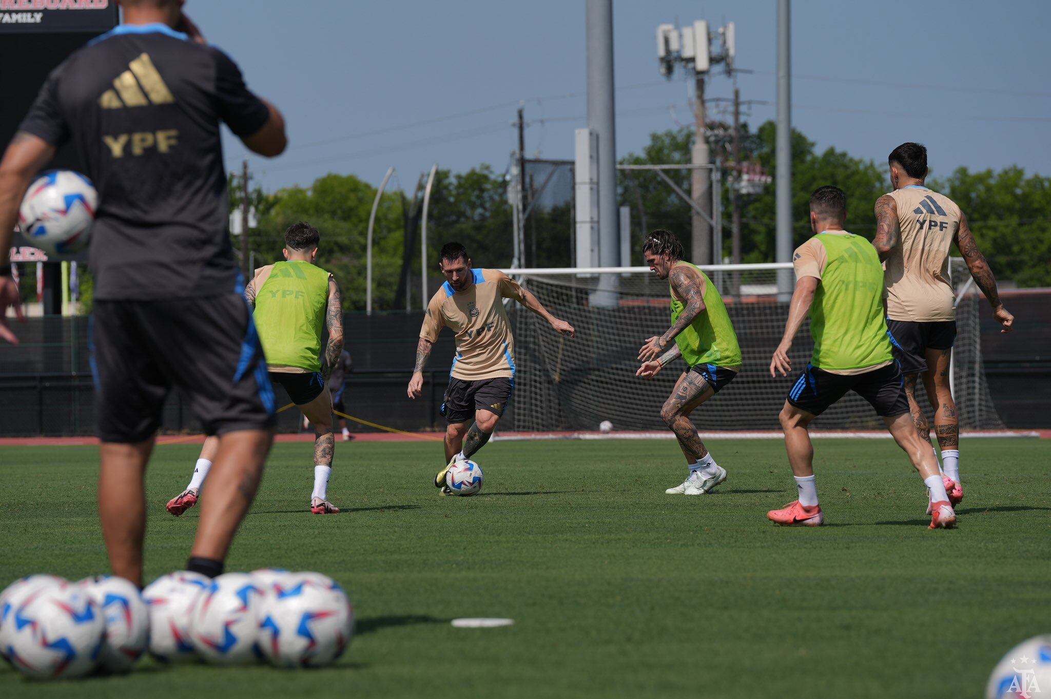 entrenamiento selección argentina lionel messi