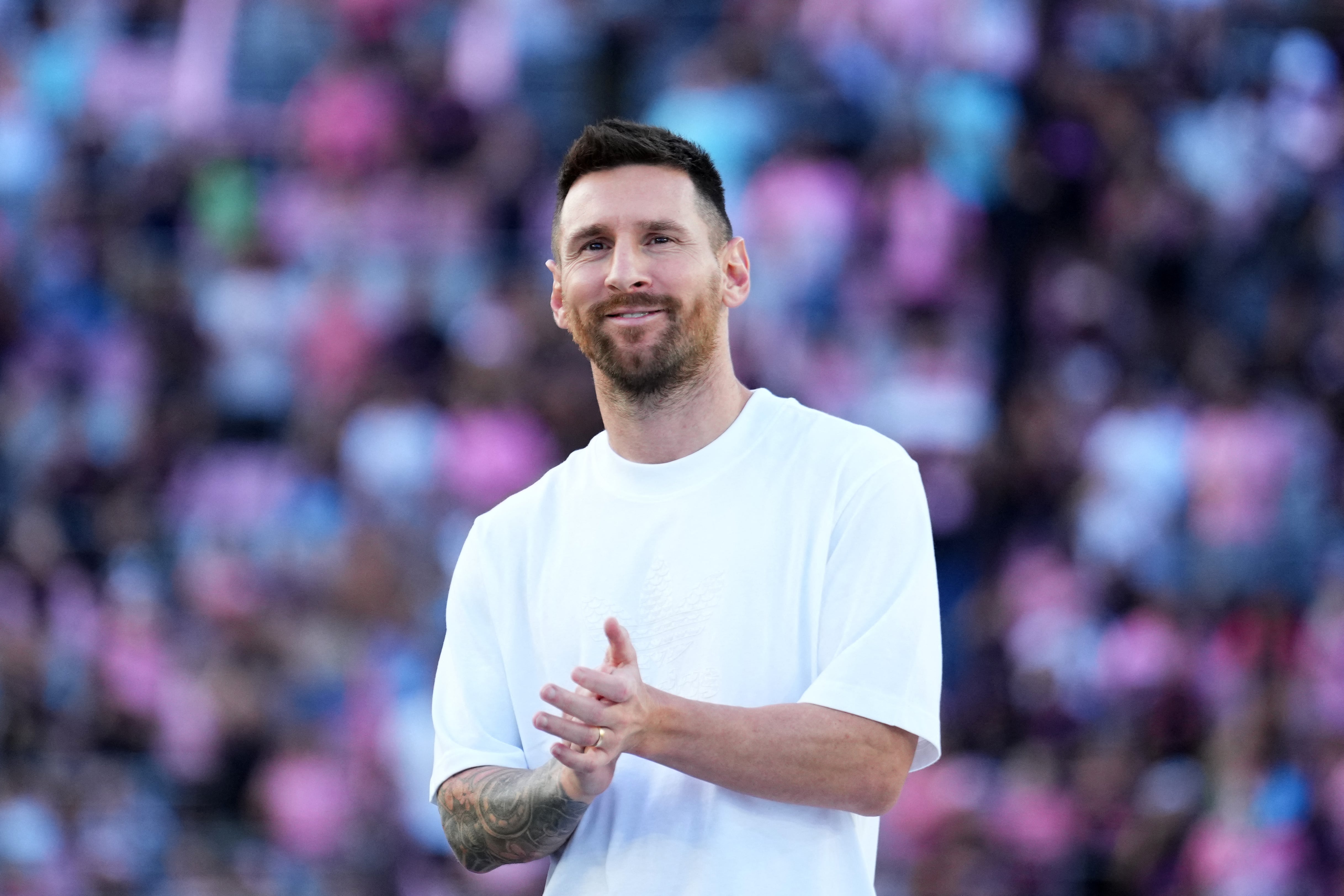 Messi sufrió una lesión ligamentaria en el tobillo derecho (Crédito: Rich Storry-USA TODAY Sports)