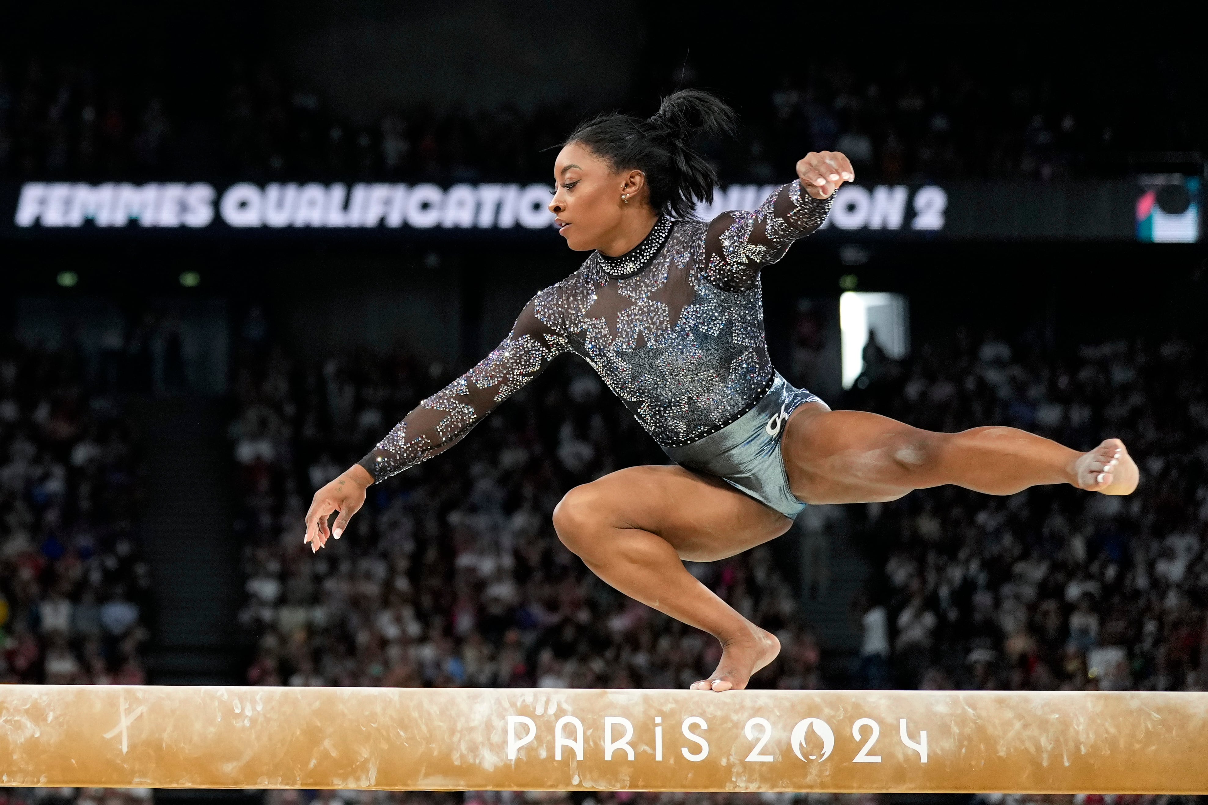 Simone Biles es considerada una de las mejores gimnastas de la historia a su corta edad (AP)