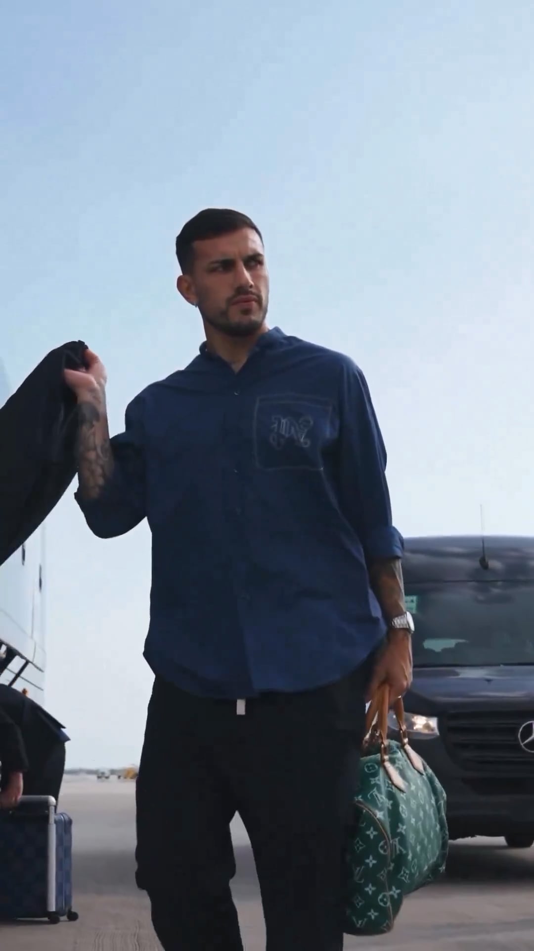 El look de la selección argentina al arribar a Houston