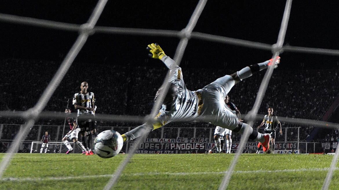 El penal que le dio la victoria a San Lorenzo frente a Botafogo