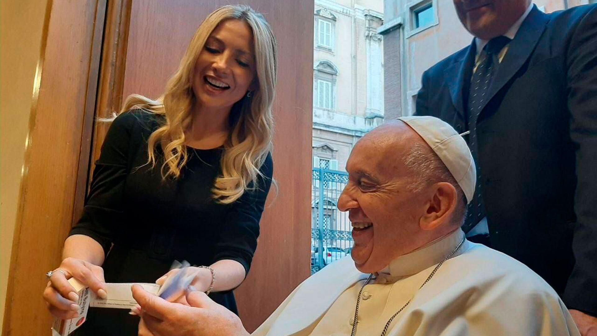 Fabiola Yáñez con el Papa Francisco 1920