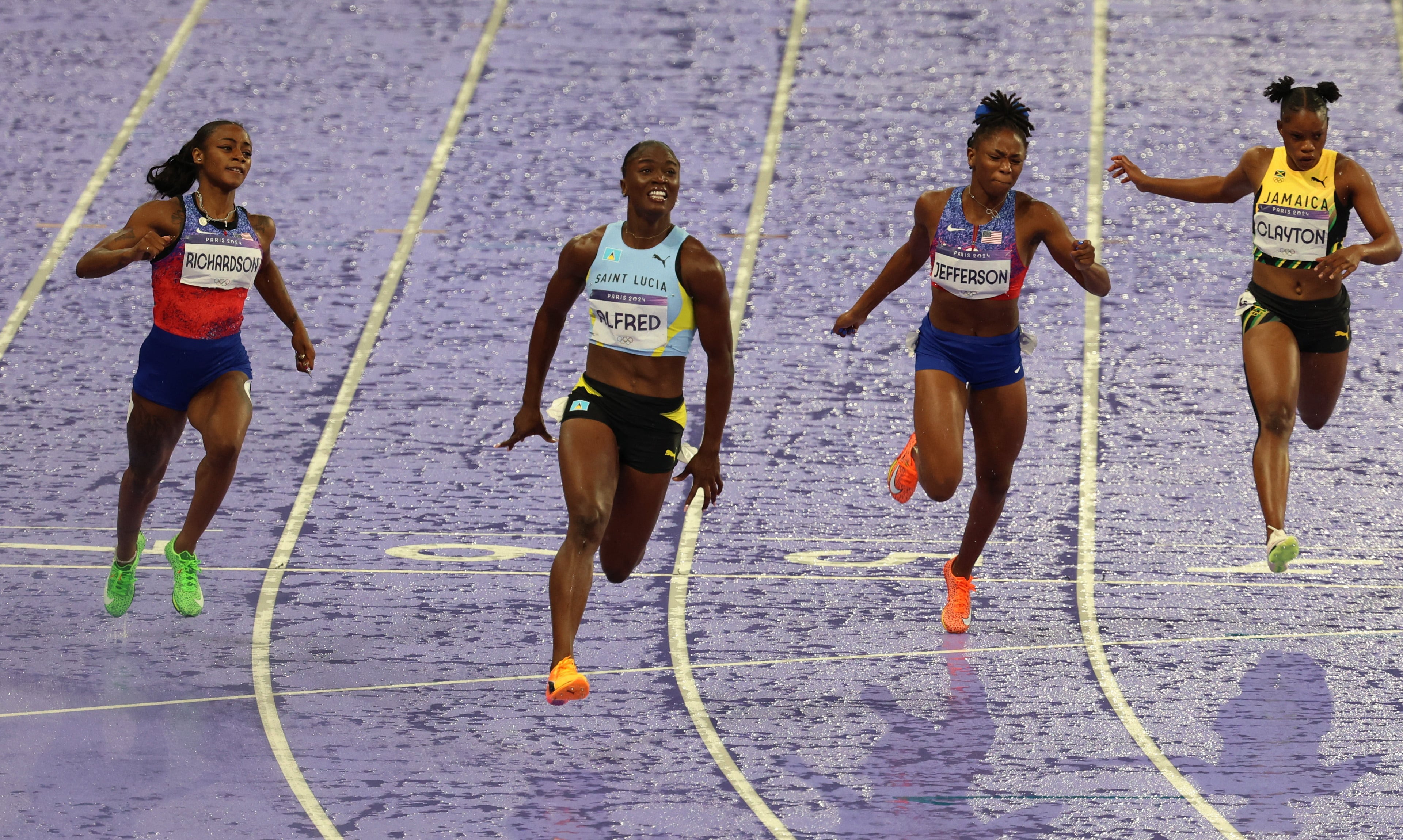 Sha’Carri Richardson (10.87) y Melissa Jefferson (10.92) quedaron segunda y tercera, respectivamente (Foto: Reuters/Phil Noble)