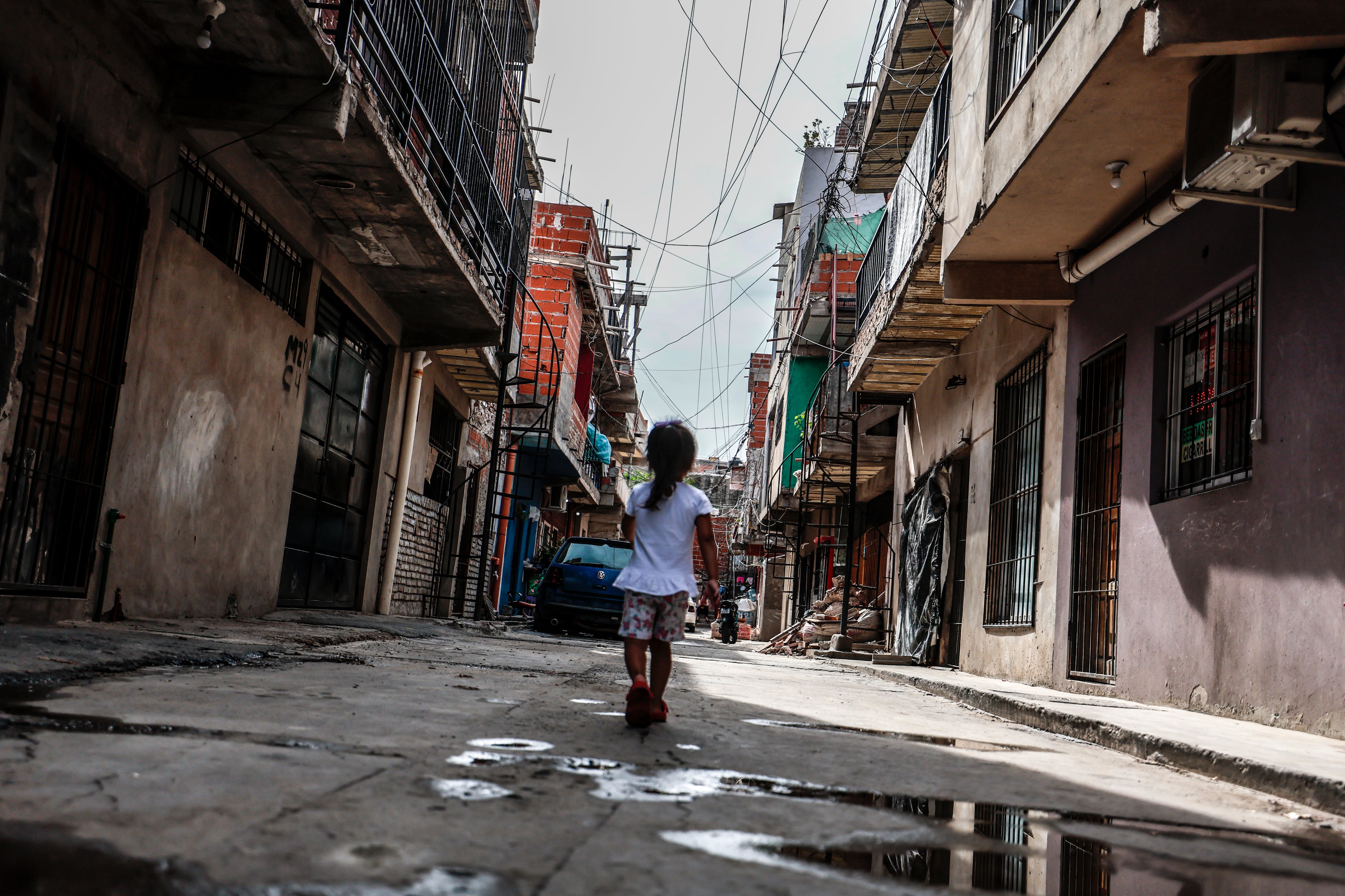 Según un informe de UNICEF en la Argentina un millón de niños y niñas se acuestan sin cenar EFE/ Juan Ignacio Roncoroni 