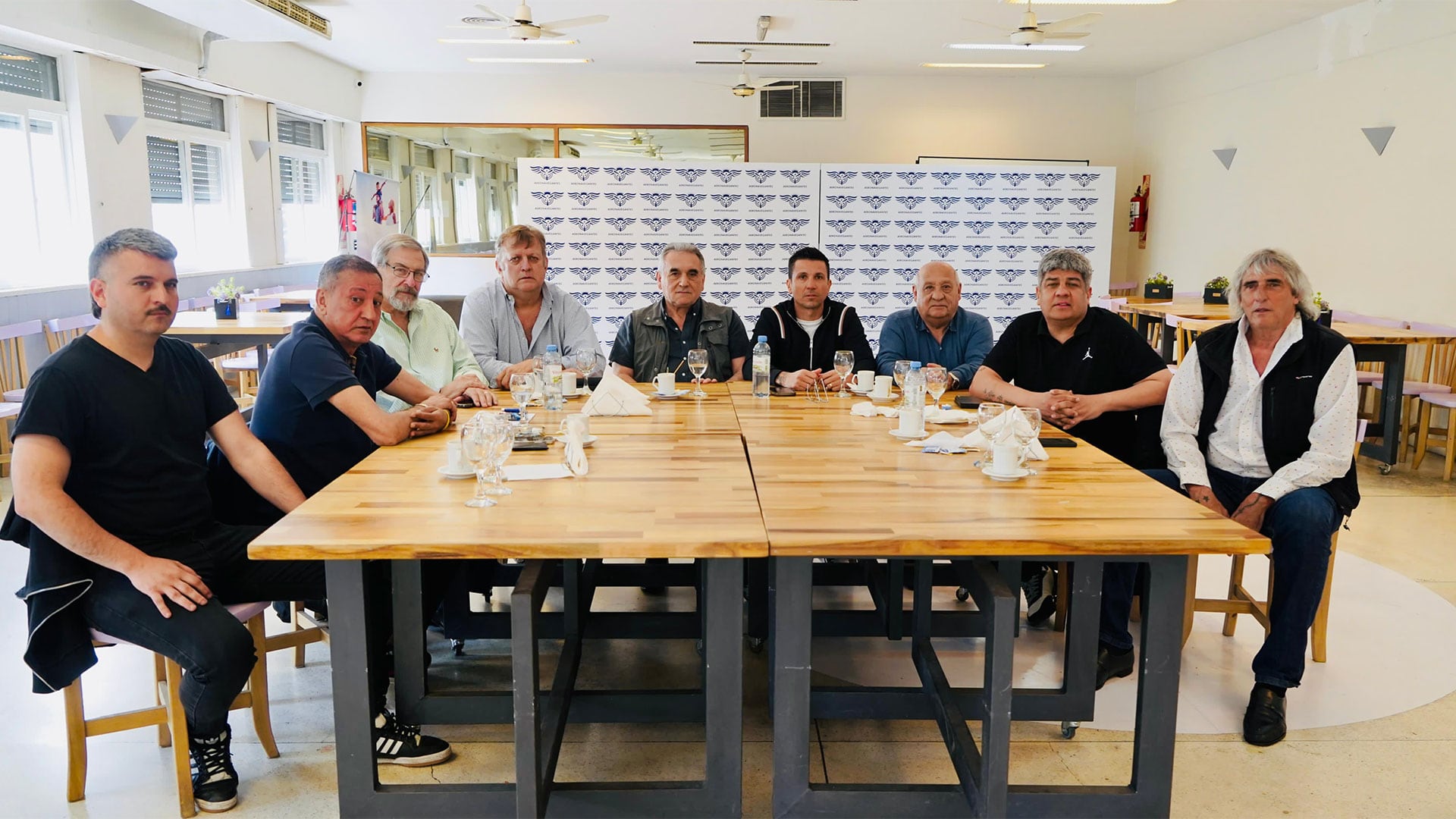 Pablo Biró y Juan Pablo Brey con Pablo Moyano y sindicalistas del transporte