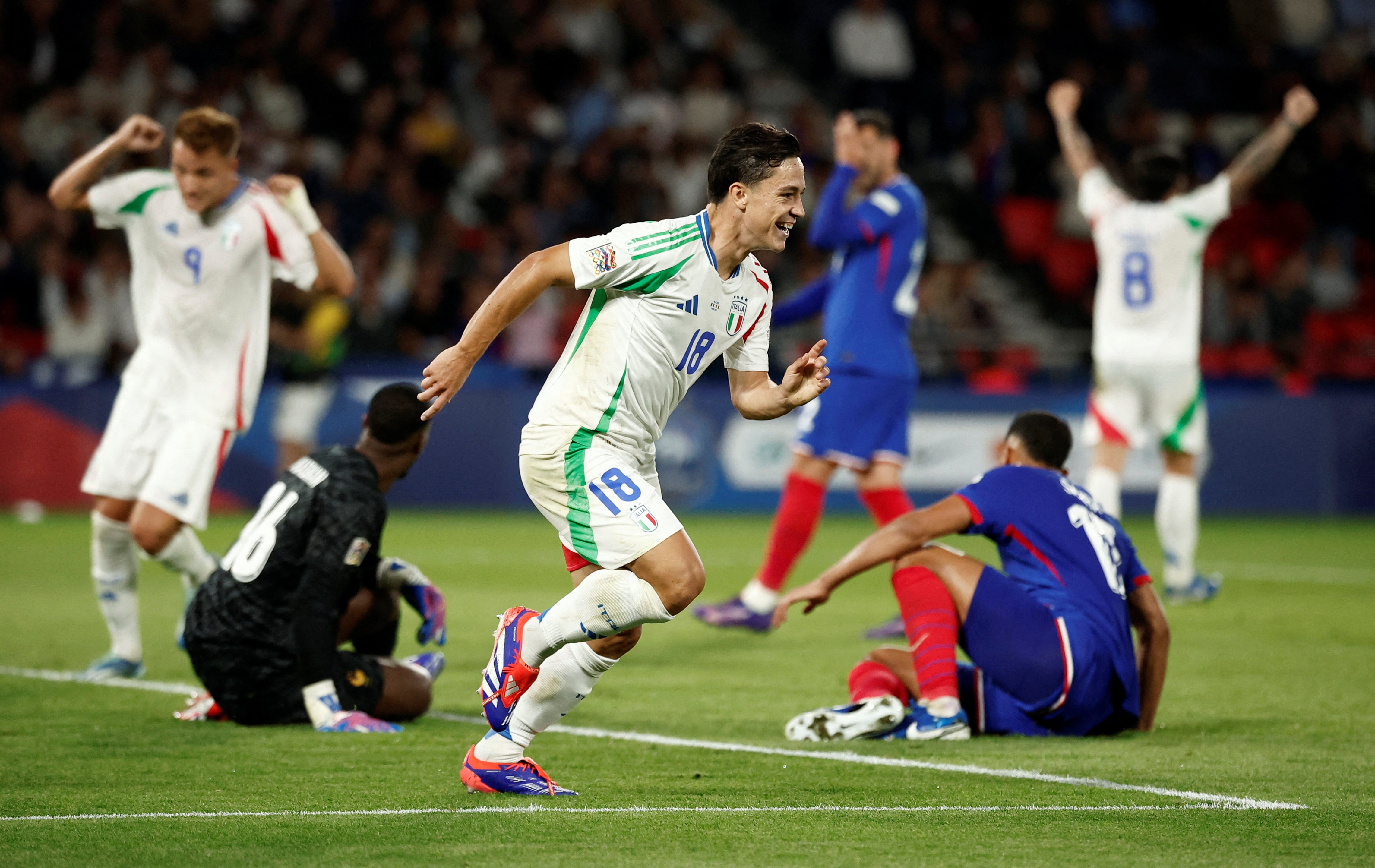 Italia se impuso 3-1 en el Parque de los Príncipes (REUTERS/Benoit Tessier)