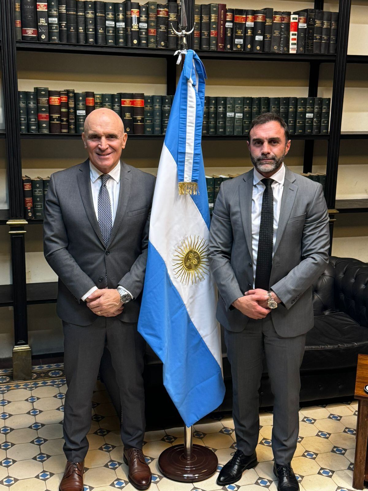 Ezequiel Atauche y José Luis Espert