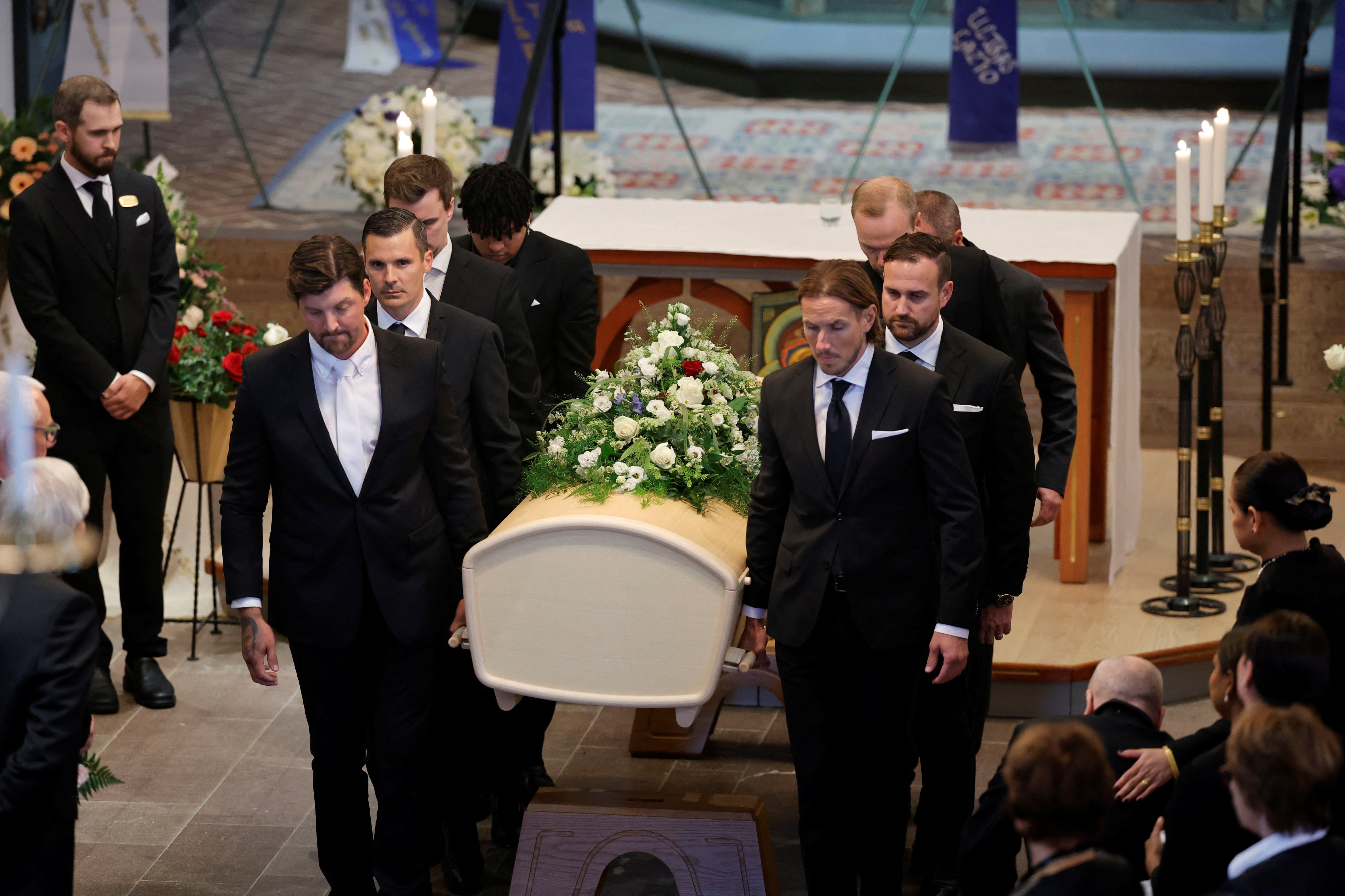 Un centenar de personas acudieron al funeral de Sven-Göran Eriksson (REUTERS)