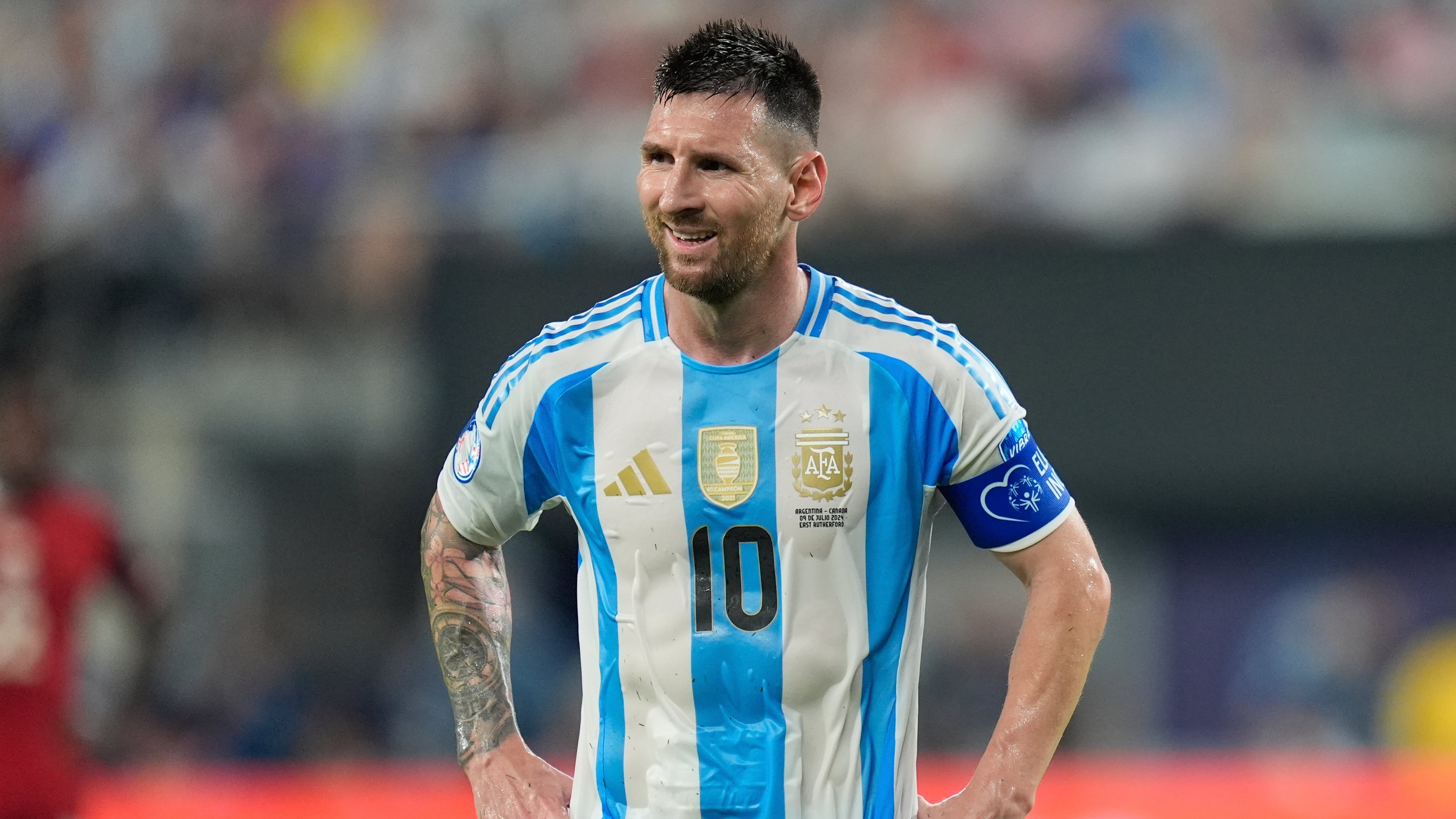 Lionel Messi se recupera de una lesión y no jugará frente a Chile ni Colombia por Eliminatorias (AP Foto/Julia Nikhinson, Archivo)