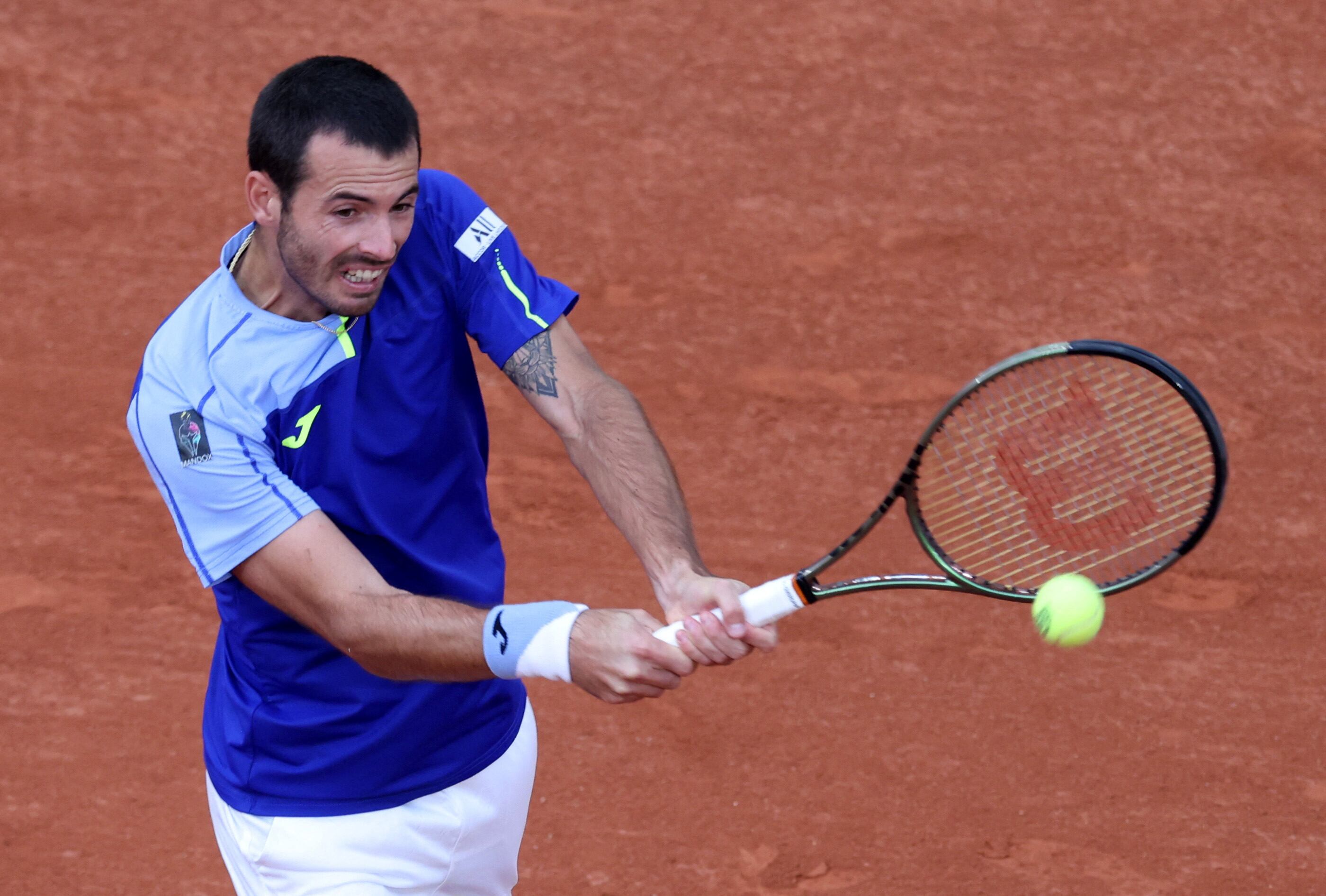 Juan Ignacio Lóndero busca escalar en el ranking tras una serie de lesiones y resultados adversos (Foto: REUTERS/Yves Herman)