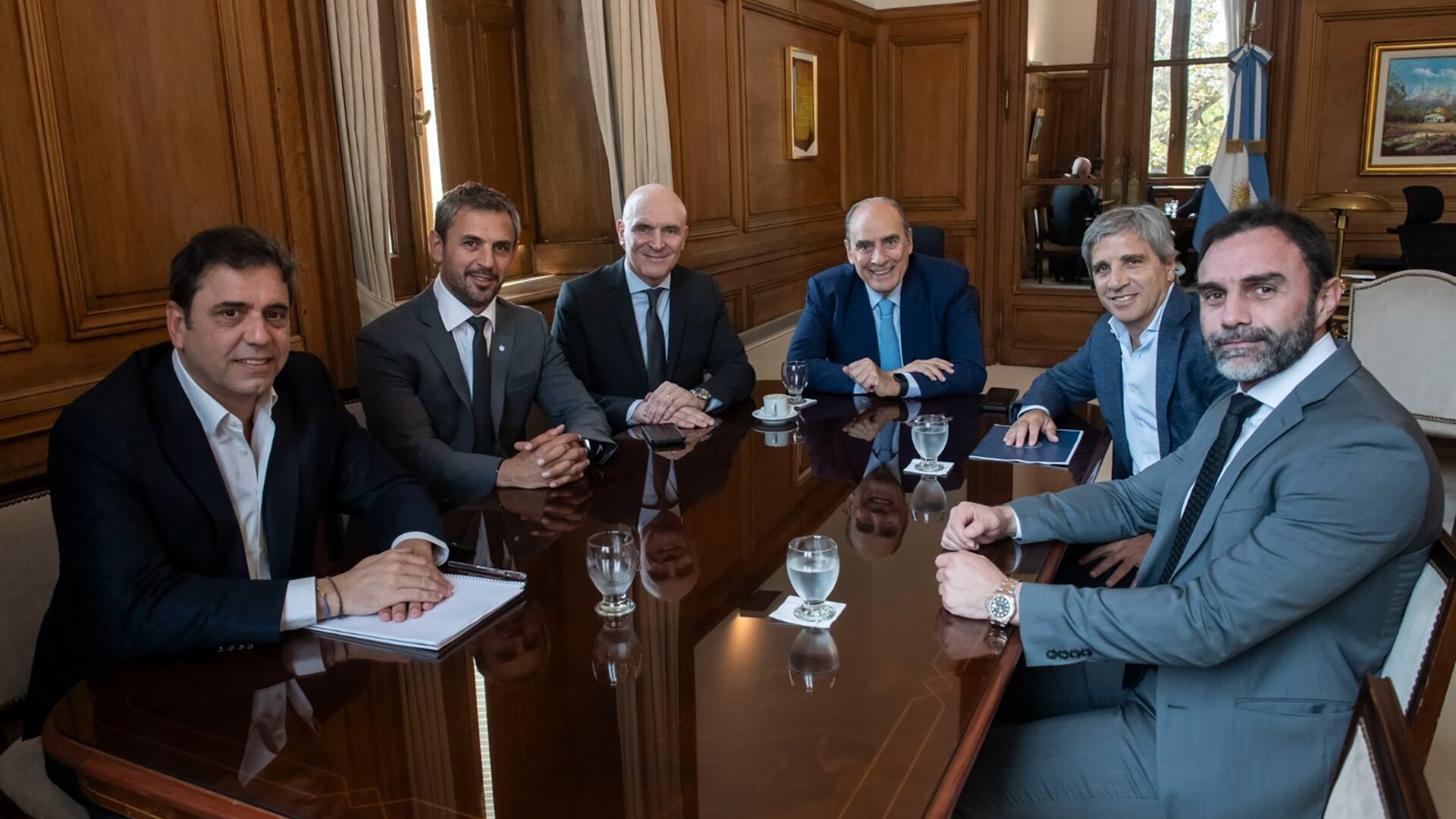 Reunión - Francos, Caputo, Espert, Menem, Atauche