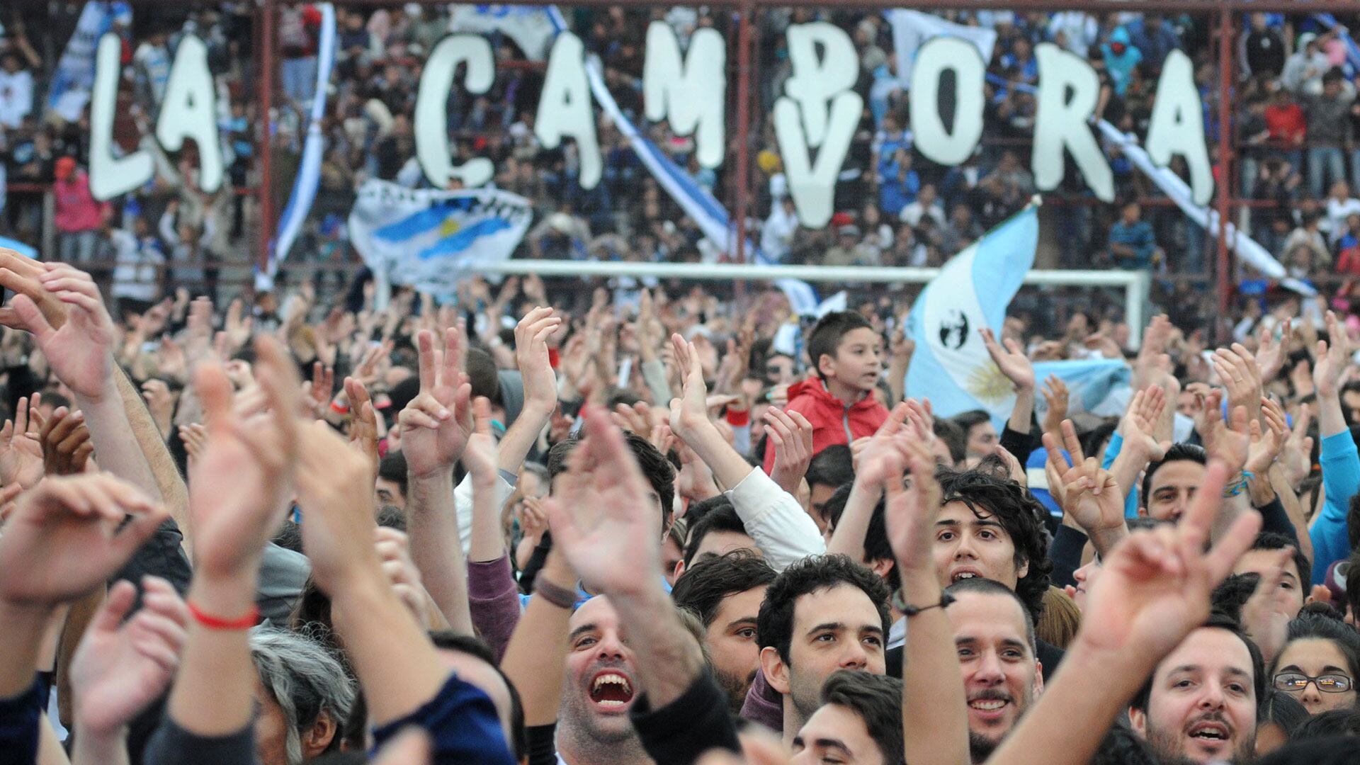 acto de la cámpora en argentinos juniors