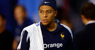 Mbappé fue silbado en el triunfo de Francia ante Bélgica y crece la polémica por su presente en la selección: “Es mediocre”