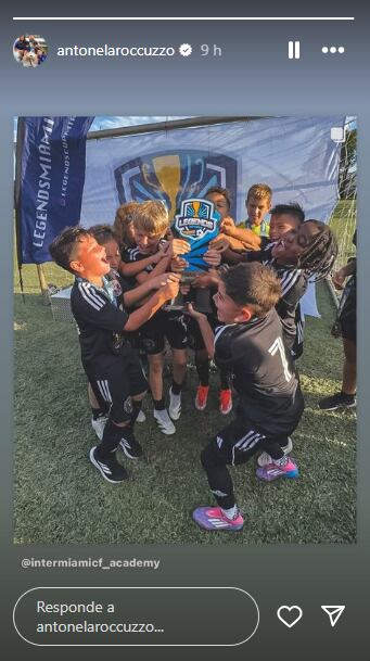 Antonela Roccuzzo se mostró orgullosa del triunfo de Mateo Messi en un torneo que disputó con las inferiores de Inter Miami Academy (Foto: Instagram @antonelaroccuzzo / @intermiamicf_academy)