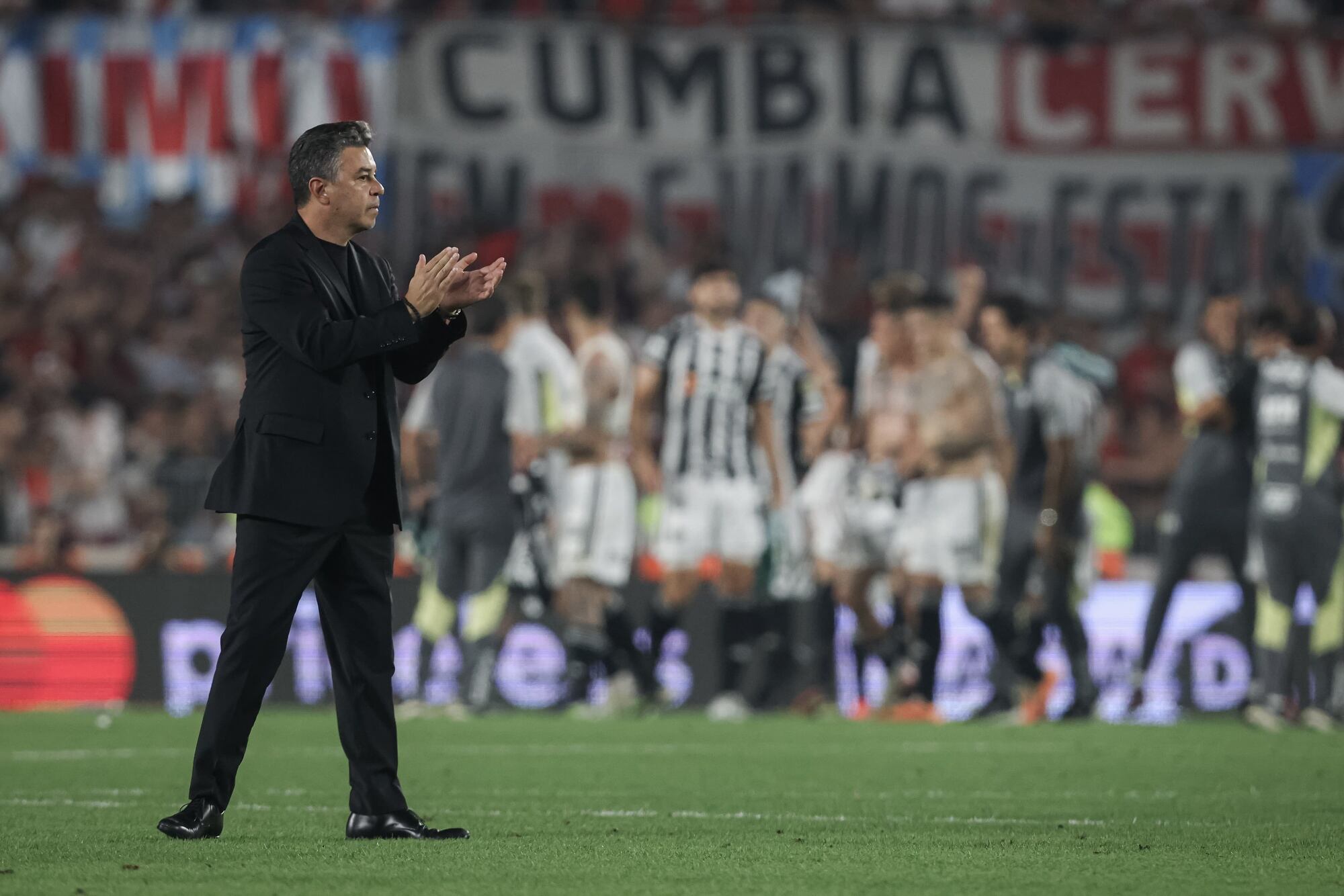 Escena del partido de Copa Libertadores que disputan River Plate y Atlético Mineiro