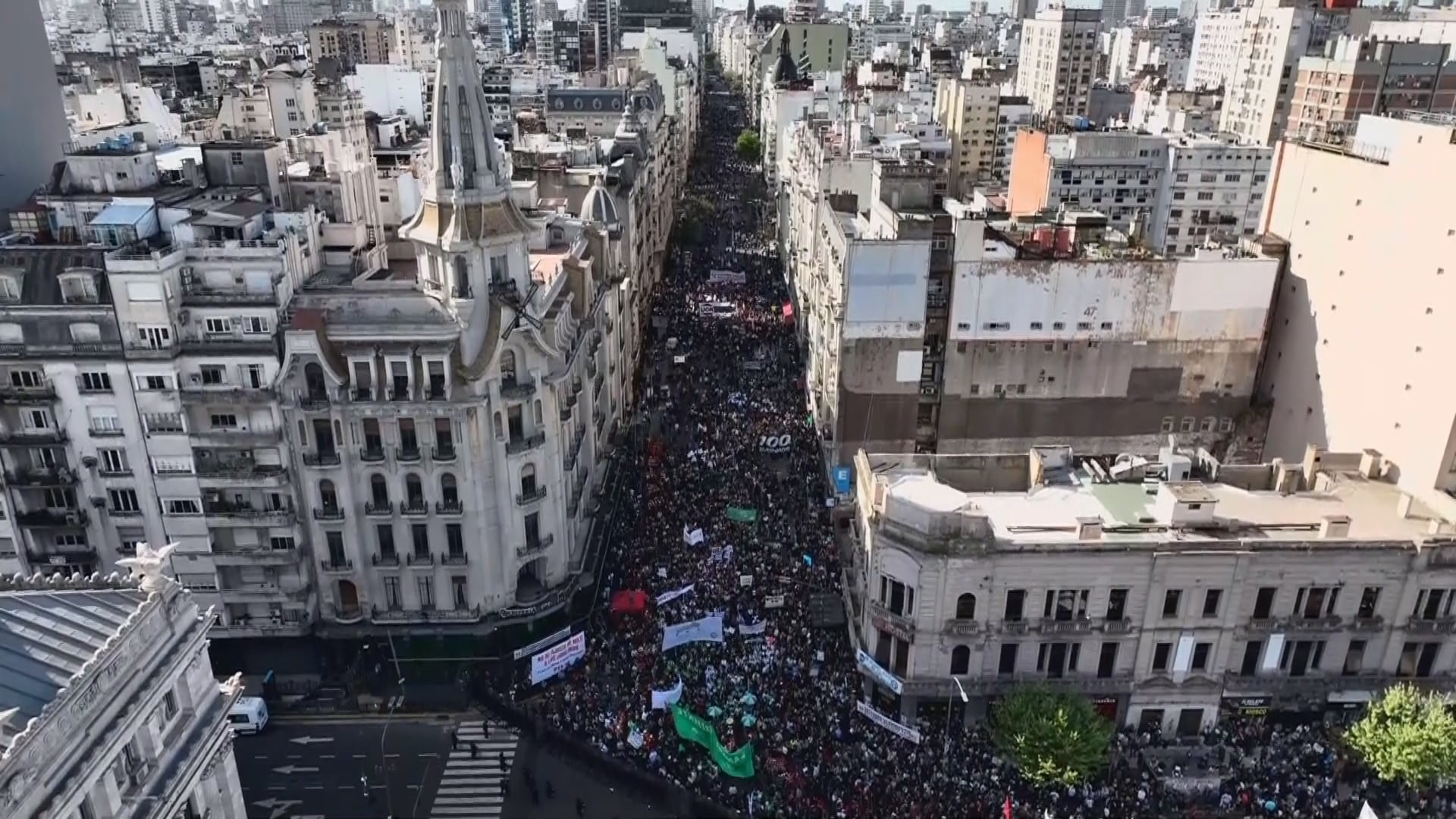 Marcha universitaria - Drone