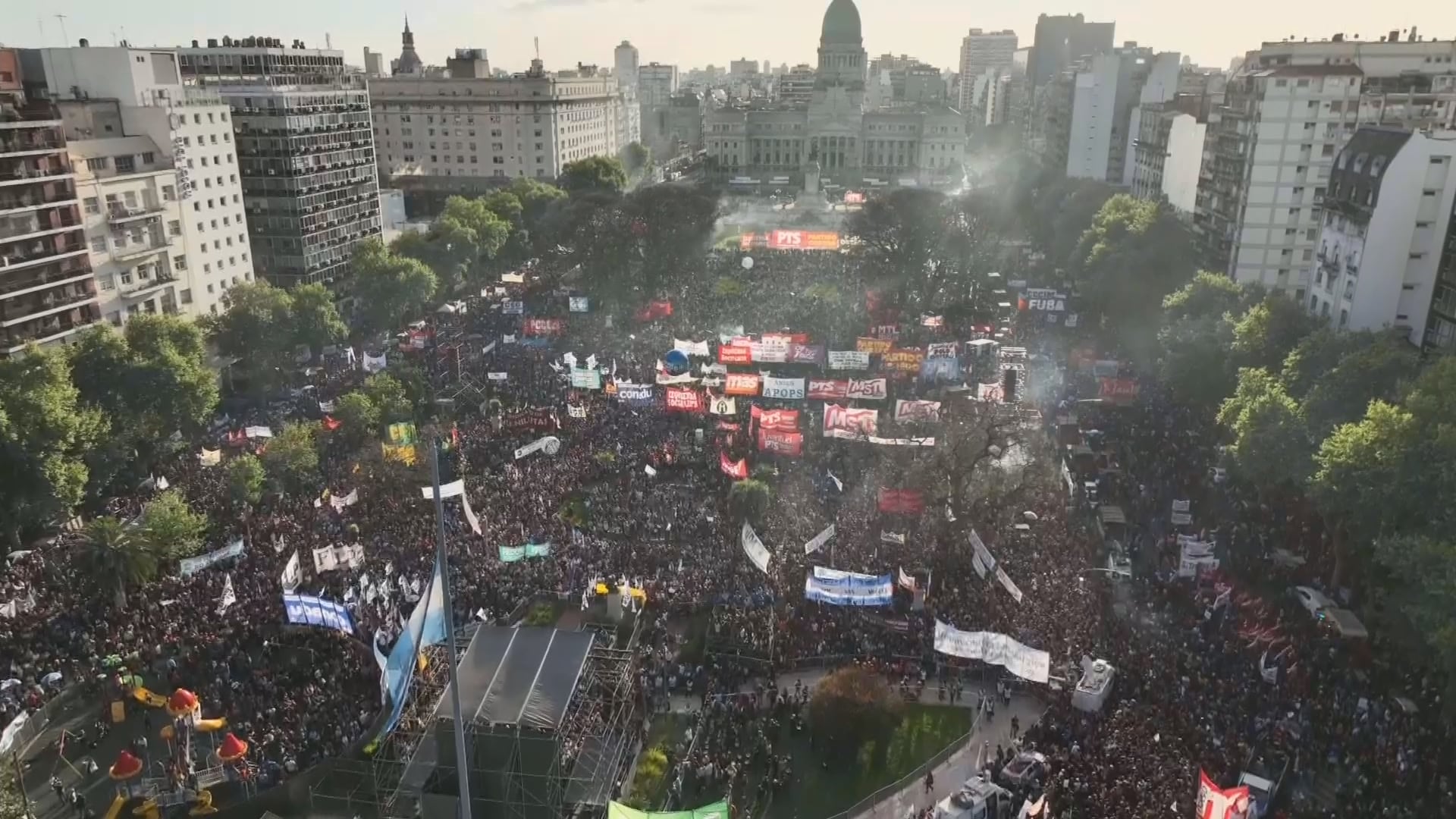 Marcha universitaria - Drone