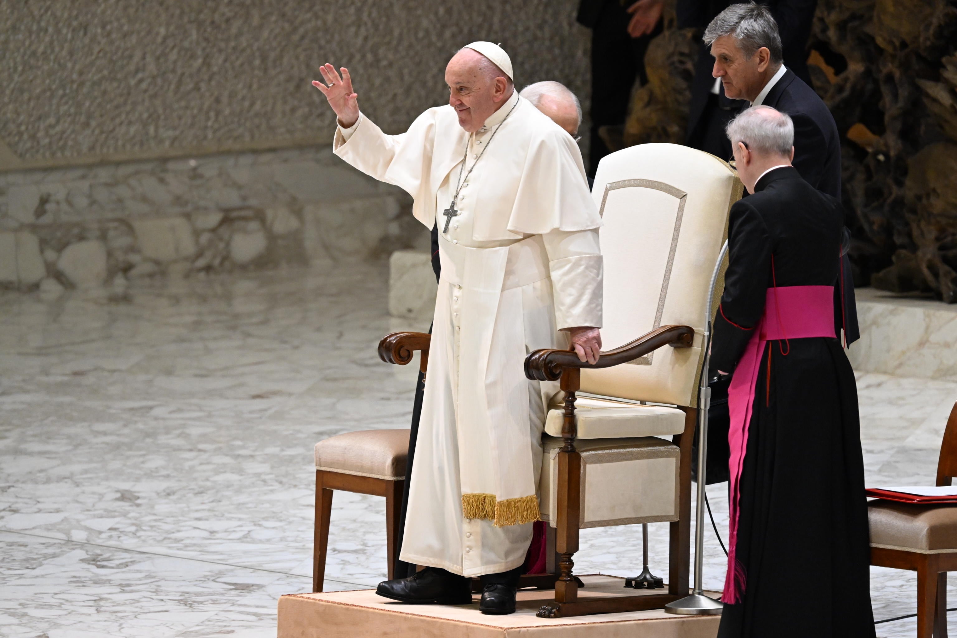 El Papa Francisco dirige una audiencia en el Aula Pablo VI de la Ciudad del Vaticano 