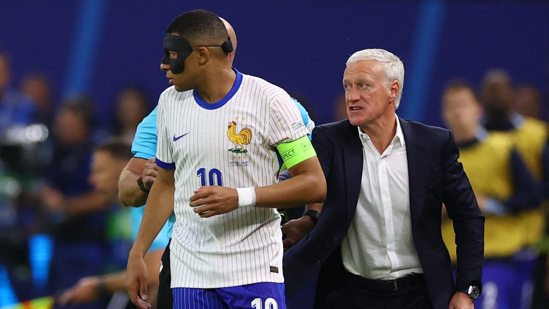 Kylian Mbappé y Didier Deschamps durante la Eurocopa. (Lisi Niesner/REUTERS)