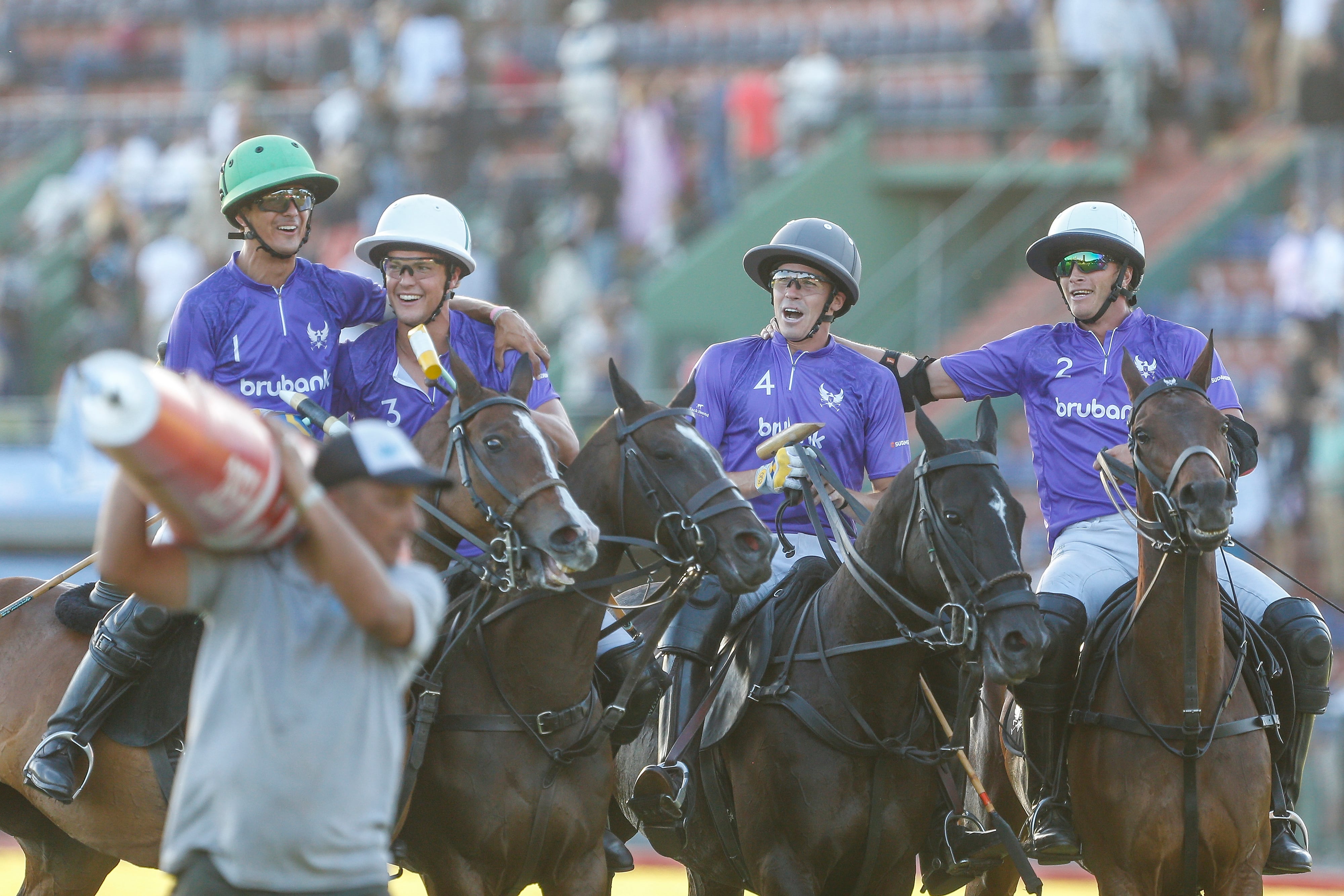 La Ensenada sostendrá frente a Cría La Dolfina el segundo partido del día en el Argentino Abierto de polo, torneo que se inaugurará esta tarde, en Palermo.