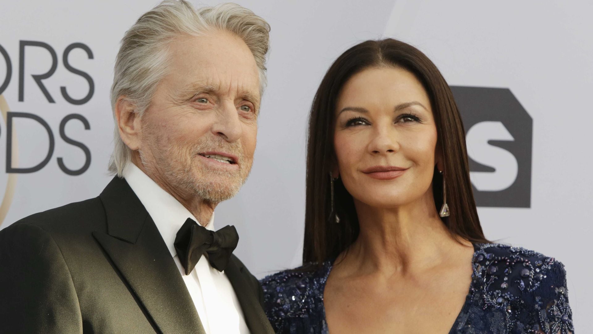 Michael Douglas y Catherine Zeta Jones se dedicaron mensajes de amor por cumplir 24 años casados
(REUTERS/Monica Almeida)