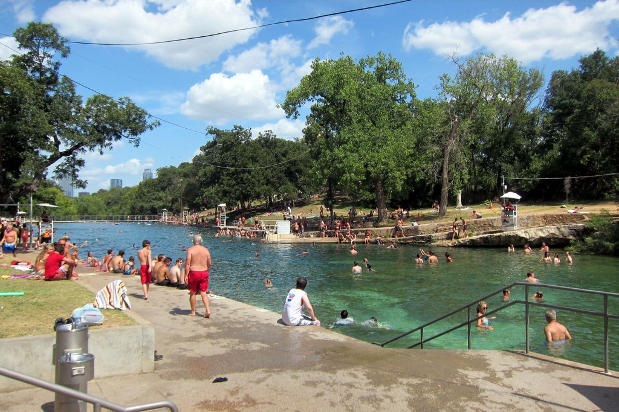 La IA destacó que Austin cuenta con numerosas áreas verdes como el Zilker Metropolitan Park (Flickr)