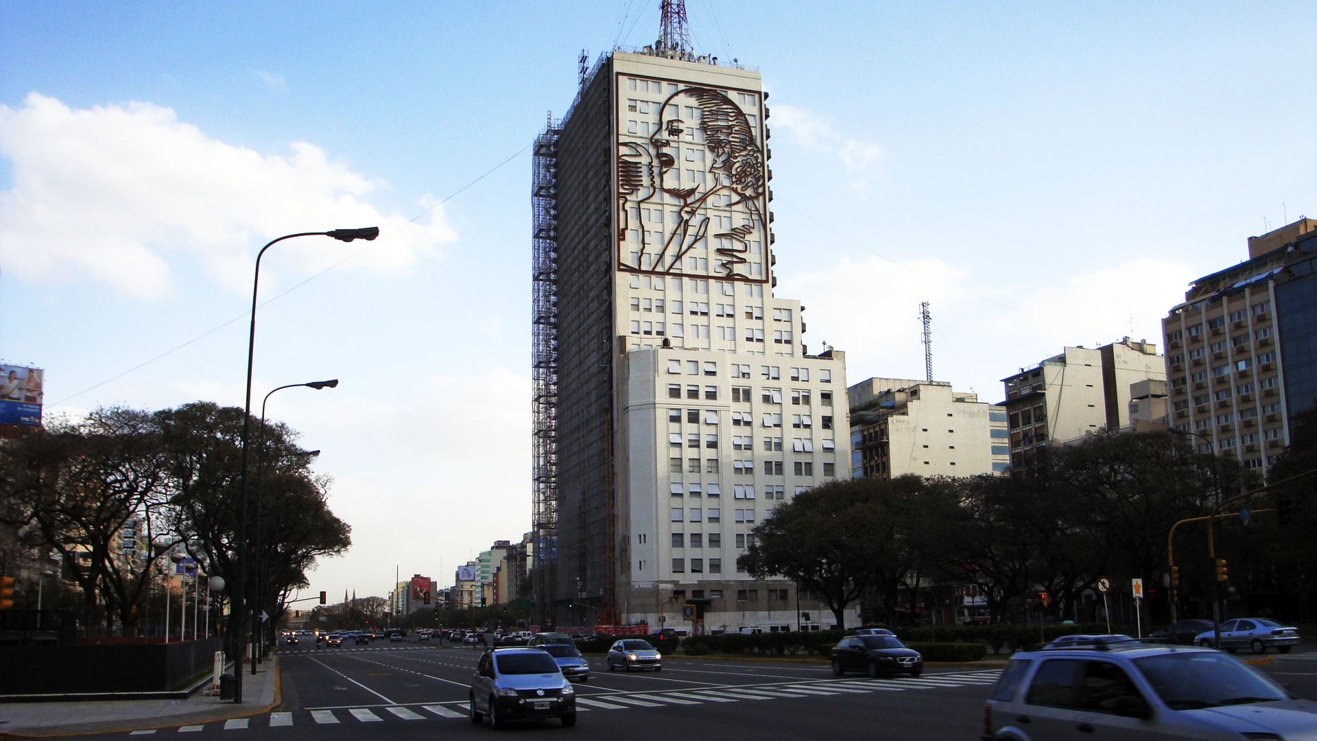 El edificio de Obras Públicas. 