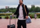 El look de Lionel Messi en su llegada a la Argentina: cuánto cuesta la exclusiva valija que solo se vende en Francia