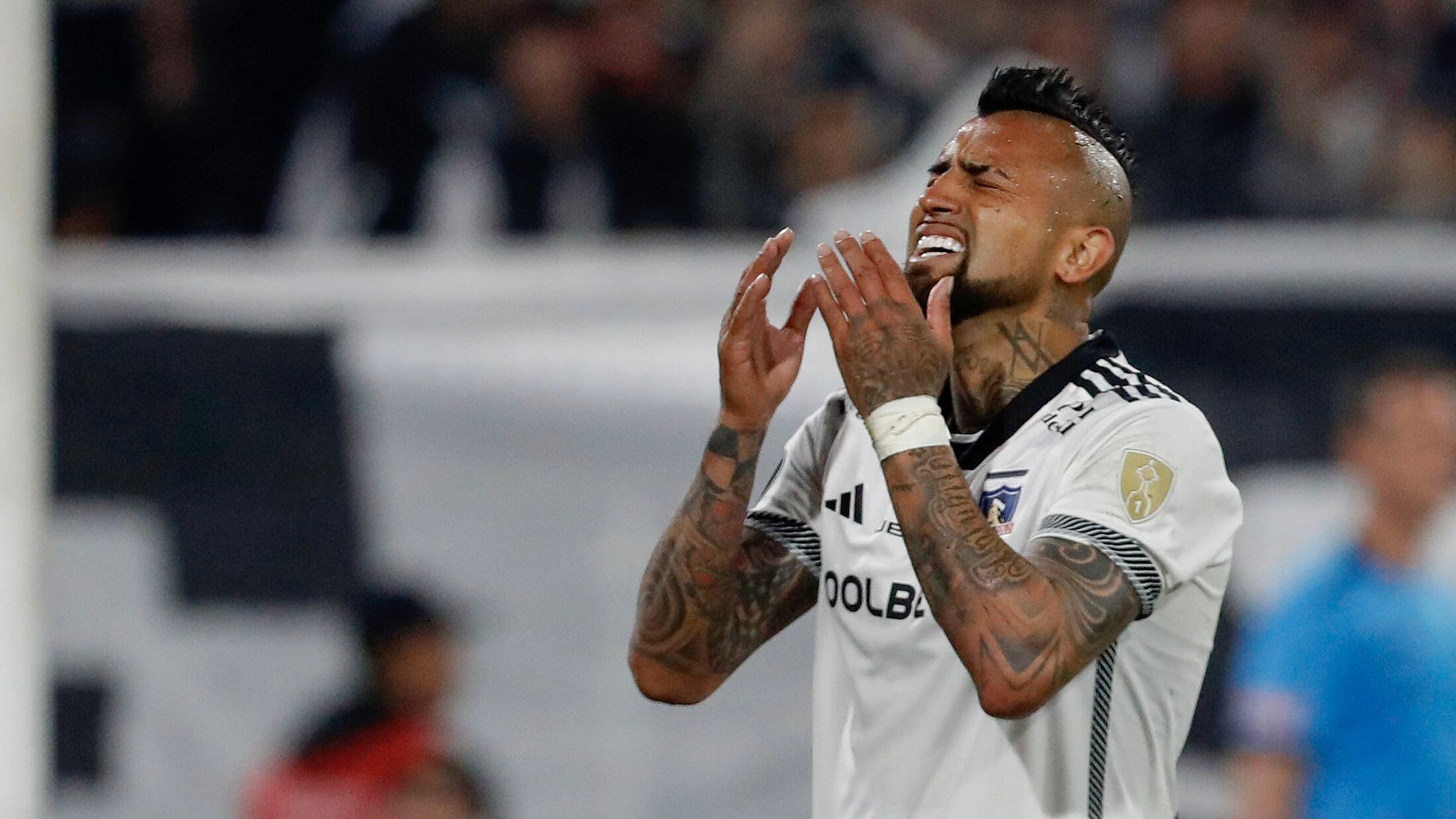 Arturo Vidal, jugador de Colo Colo, fue demorado por la policía por una presunta agresión sexual en Chile (EFE/ Osvaldo Villarroel) 