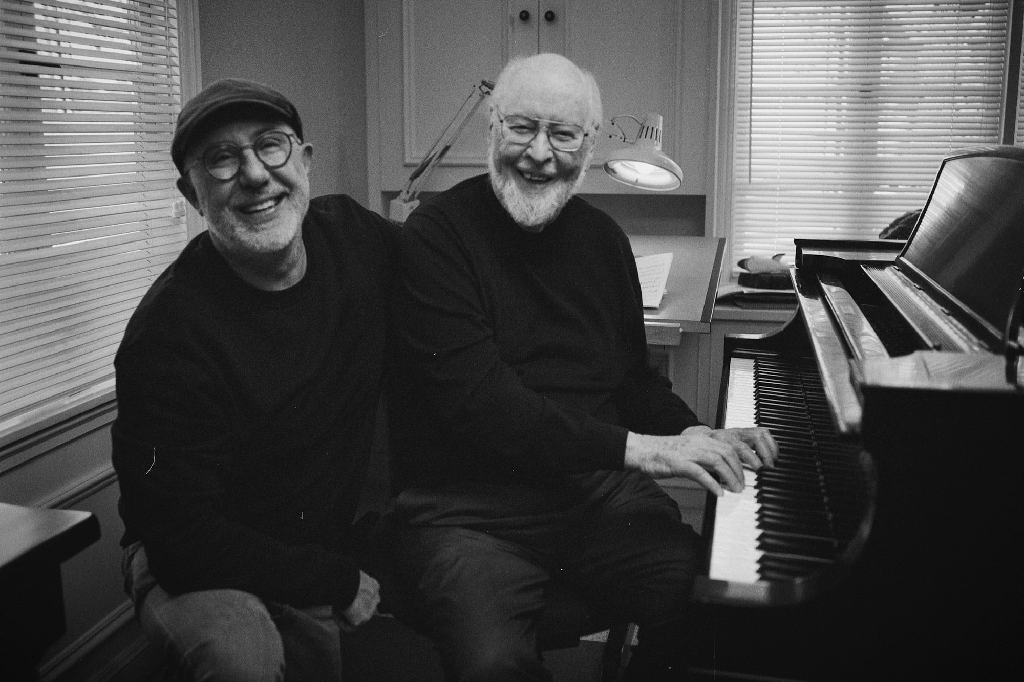 Laurent Bouzereau, el director del documental recién estrenado junto a John Williams 