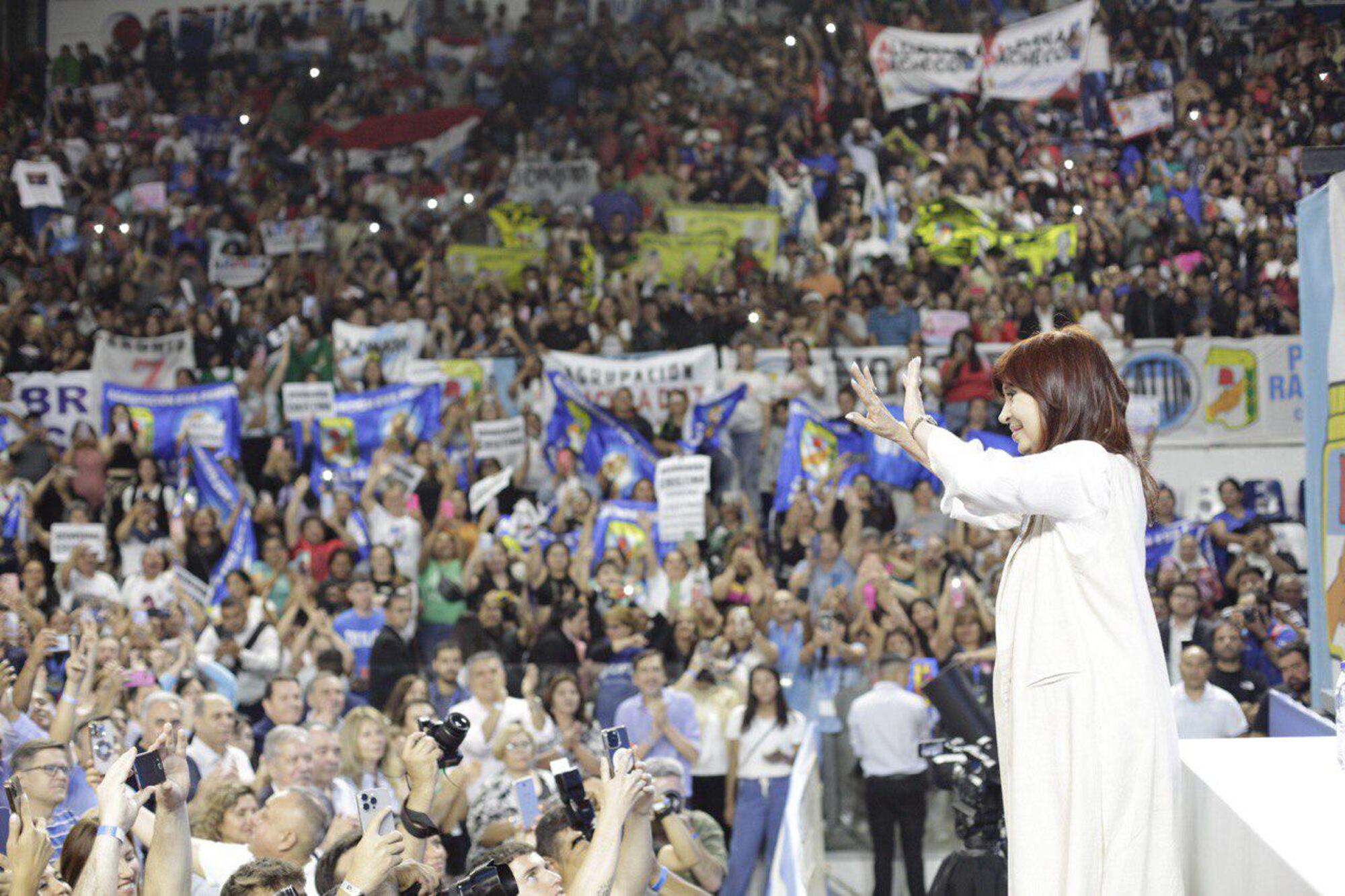 Cristina Kirchner, este domingo, en el club Quimsa de Santiago del Estero.